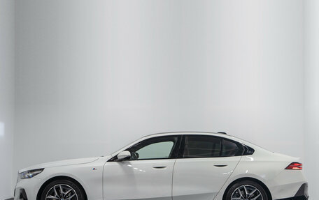 BMW 5 серия, 2023 год, 6 790 000 рублей, 11 фотография