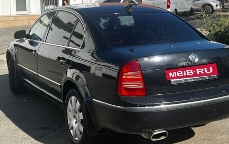 Skoda Superb III рестайлинг, 2004 год, 500 000 рублей, 4 фотография
