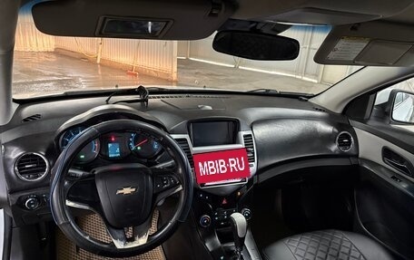 Chevrolet Cruze II, 2012 год, 540 000 рублей, 8 фотография
