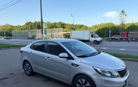 KIA Rio III рестайлинг, 2015 год, 920 000 рублей, 6 фотография