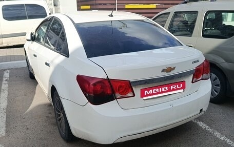 Chevrolet Cruze II, 2011 год, 270 000 рублей, 2 фотография