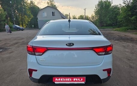 KIA Rio IV, 2018 год, 1 400 000 рублей, 5 фотография