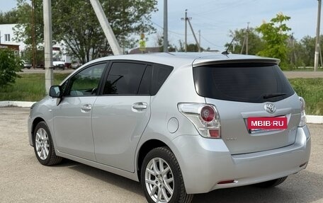 Toyota Verso I, 2011 год, 1 600 000 рублей, 4 фотография