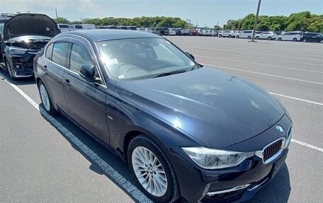 BMW 3 серия, 2017 год, 1 650 000 рублей, 2 фотография