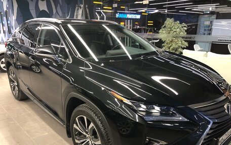 Lexus RX IV рестайлинг, 2019 год, 4 950 000 рублей, 6 фотография