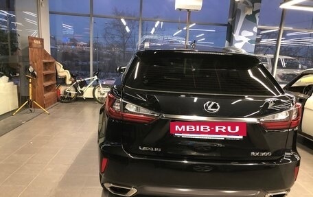Lexus RX IV рестайлинг, 2019 год, 4 950 000 рублей, 2 фотография