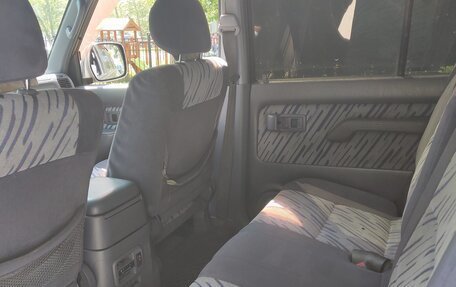 Toyota Land Cruiser Prado 90 рестайлинг, 1998 год, 1 395 000 рублей, 11 фотография
