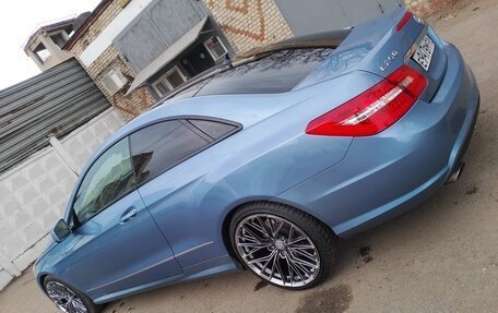 Mercedes-Benz E-Класс, 2010 год, 1 550 000 рублей, 11 фотография
