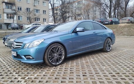 Mercedes-Benz E-Класс, 2010 год, 1 550 000 рублей, 9 фотография