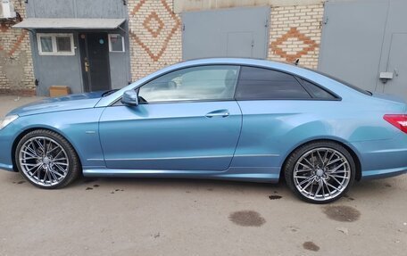 Mercedes-Benz E-Класс, 2010 год, 1 550 000 рублей, 12 фотография