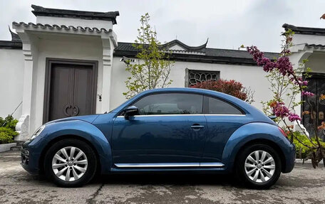 Volkswagen Beetle, 2019 год, 1 510 888 рублей, 3 фотография