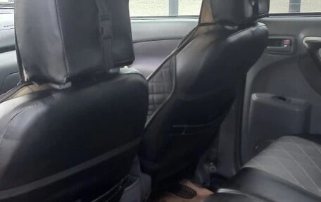 Toyota RAV4, 2001 год, 670 000 рублей, 11 фотография