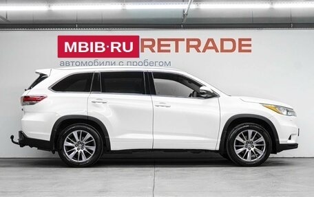 Toyota Highlander III, 2014 год, 2 835 000 рублей, 5 фотография