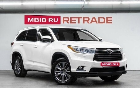 Toyota Highlander III, 2014 год, 2 835 000 рублей, 4 фотография