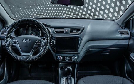 KIA Rio III рестайлинг, 2015 год, 803 000 рублей, 9 фотография