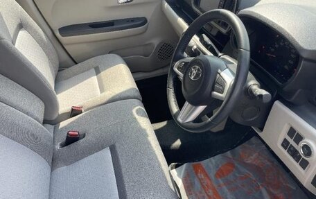 Toyota Passo III, 2021 год, 730 000 рублей, 10 фотография