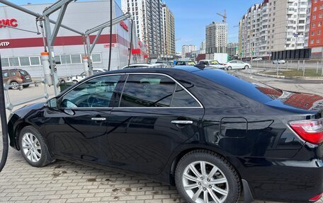 Toyota Camry, 2014 год, 1 790 000 рублей, 4 фотография