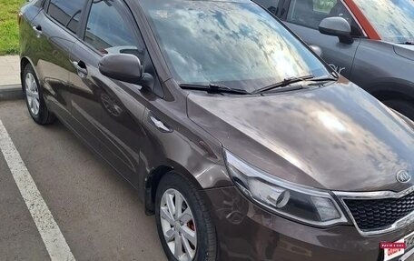 KIA Rio III рестайлинг, 2016 год, 975 000 рублей, 1 фотография