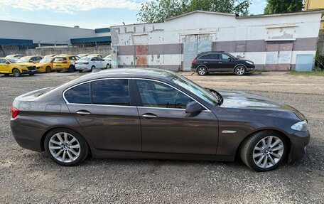 BMW 5 серия, 2011 год, 1 345 000 рублей, 6 фотография