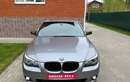 BMW 5 серия, 2003 год, 1 700 000 рублей, 4 фотография