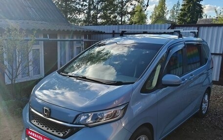 Honda Freed II, 2019 год, 1 750 000 рублей, 3 фотография