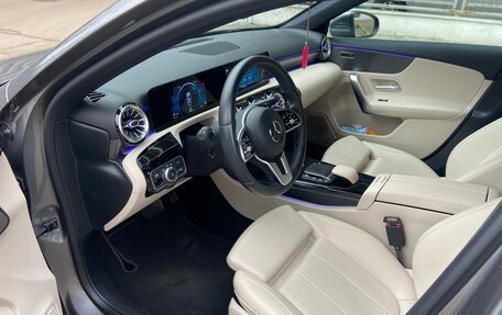 Mercedes-Benz A-Класс, 2020 год, 3 350 000 рублей, 5 фотография