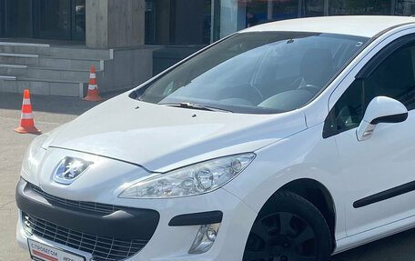 Peugeot 308 II, 2011 год, 499 000 рублей, 2 фотография