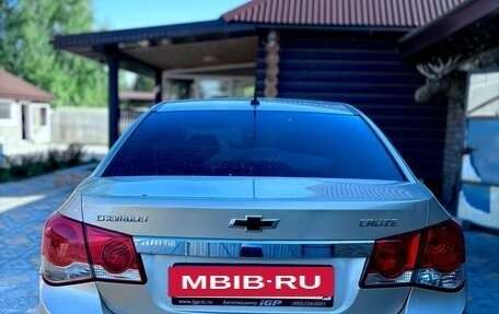 Chevrolet Cruze II, 2010 год, 475 000 рублей, 2 фотография