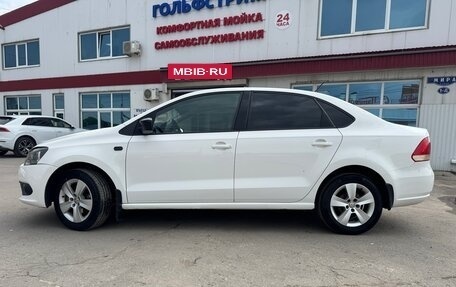 Volkswagen Polo VI (EU Market), 2013 год, 750 000 рублей, 2 фотография