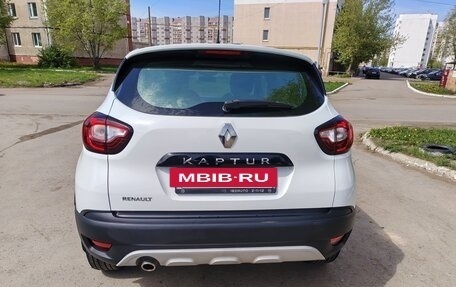 Renault Kaptur I рестайлинг, 2017 год, 1 350 000 рублей, 3 фотография