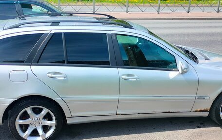 Mercedes-Benz C-Класс, 2005 год, 600 000 рублей, 7 фотография
