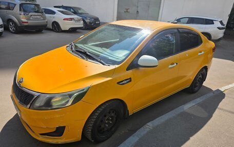 KIA Rio III рестайлинг, 2015 год, 500 000 рублей, 2 фотография