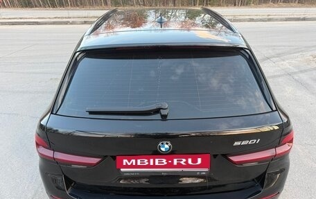 BMW 5 серия, 2022 год, 3 580 000 рублей, 16 фотография