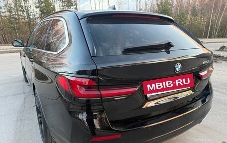 BMW 5 серия, 2022 год, 3 580 000 рублей, 14 фотография