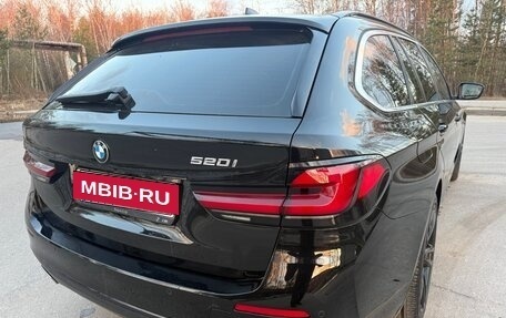 BMW 5 серия, 2022 год, 3 580 000 рублей, 17 фотография