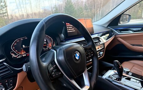 BMW 5 серия, 2022 год, 3 580 000 рублей, 28 фотография