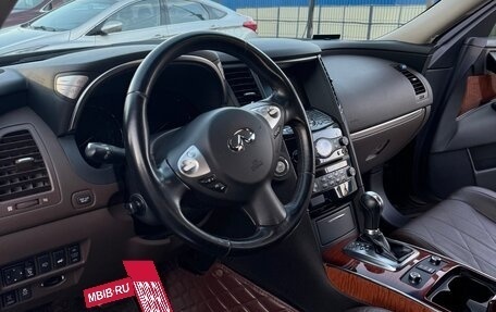 Infiniti QX70, 2015 год, 3 500 000 рублей, 13 фотография