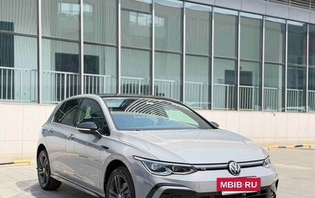 Volkswagen Golf VIII, 2022 год, 1 685 000 рублей, 3 фотография