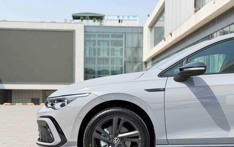 Volkswagen Golf VIII, 2022 год, 1 685 000 рублей, 7 фотография