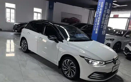 Volkswagen Golf VIII, 2023 год, 1 760 052 рублей, 3 фотография