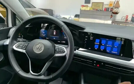 Volkswagen Golf VIII, 2023 год, 1 760 052 рублей, 8 фотография