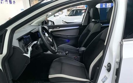 Volkswagen Golf VIII, 2023 год, 1 760 052 рублей, 22 фотография