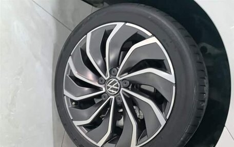 Volkswagen Golf VIII, 2023 год, 1 760 052 рублей, 27 фотография