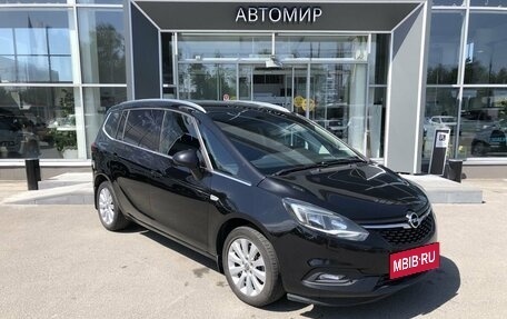 Opel Zafira C рестайлинг, 2016 год, 1 700 000 рублей, 3 фотография