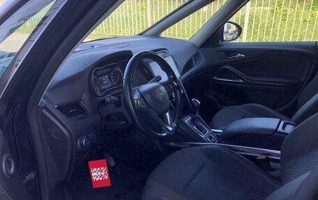 Opel Zafira C рестайлинг, 2016 год, 1 700 000 рублей, 9 фотография
