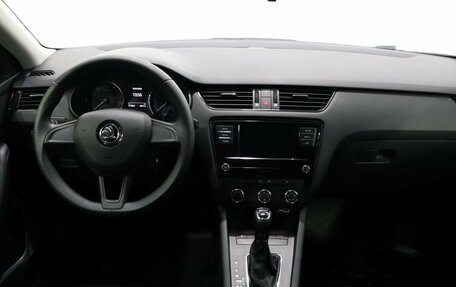 Skoda Octavia, 2019 год, 1 779 000 рублей, 13 фотография
