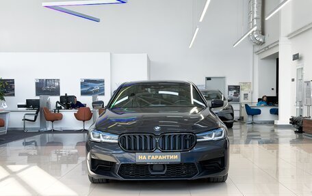 BMW 5 серия, 2019 год, 4 599 000 рублей, 3 фотография