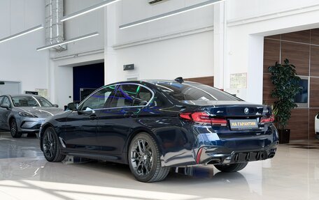 BMW 5 серия, 2019 год, 4 599 000 рублей, 7 фотография