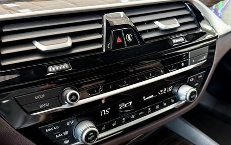 BMW 5 серия, 2019 год, 4 599 000 рублей, 26 фотография