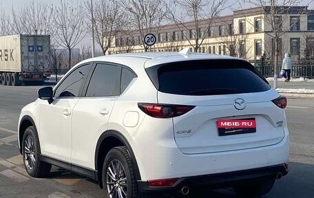 Mazda CX-5 II, 2021 год, 2 100 000 рублей, 3 фотография